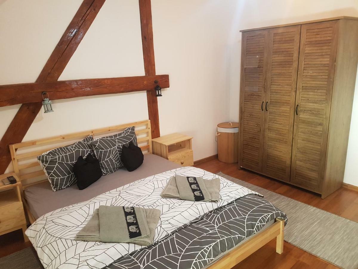 Apartament Eminescu 1 Медиаш Экстерьер фото